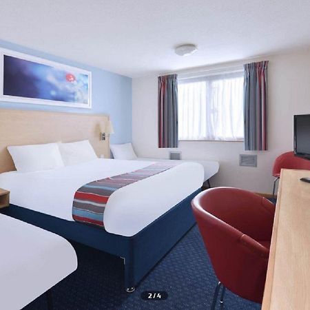 Travelodge Aberdeen Airport Εξωτερικό φωτογραφία