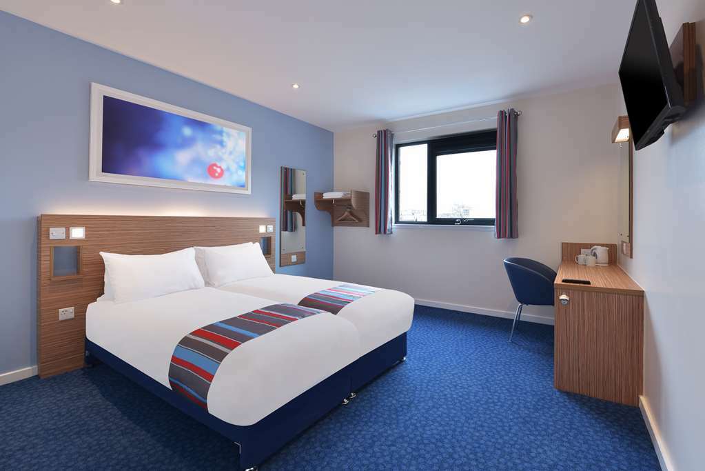 Travelodge Aberdeen Airport Δωμάτιο φωτογραφία