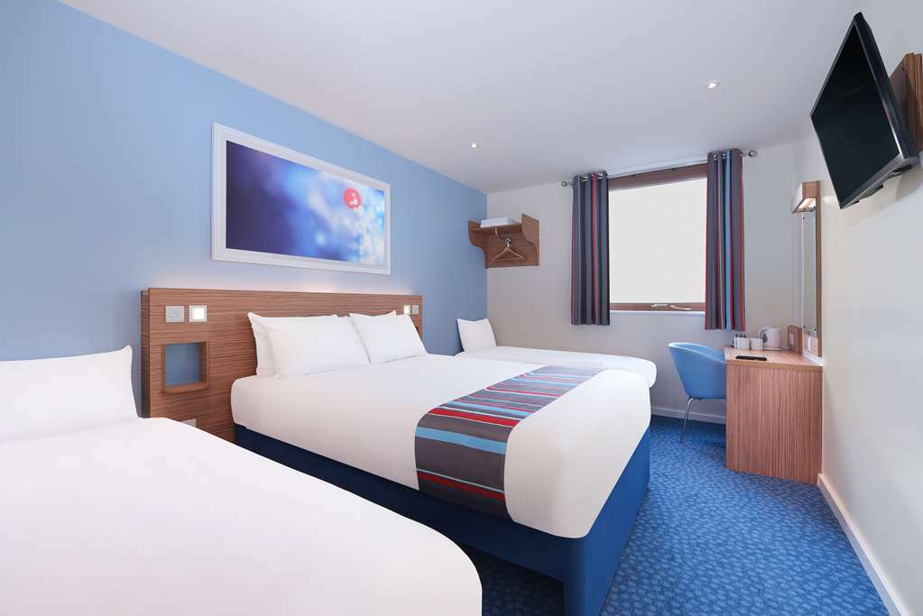 Travelodge Aberdeen Airport Δωμάτιο φωτογραφία